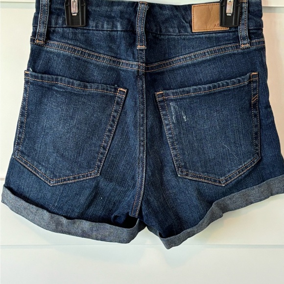 Set of 3 Aero jean shorts! - Picture 4 of 13